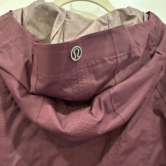 Lululemon Athletica Purple Rain Trench Jackt - Picture 3 of 7